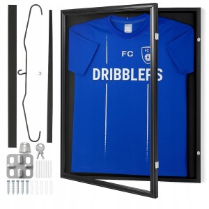 Gablota Ramka na koszulkę piłkarską koszykową 61x80x4,5cm zamykana wieszaki